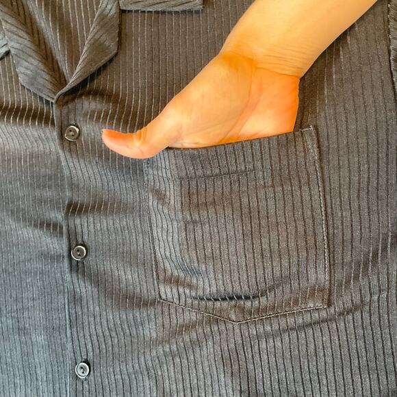 Ym Studio Los Angeles Men’s Short Sleeve Button Down Shirt size L, Solid Black - Picture 5 of 10